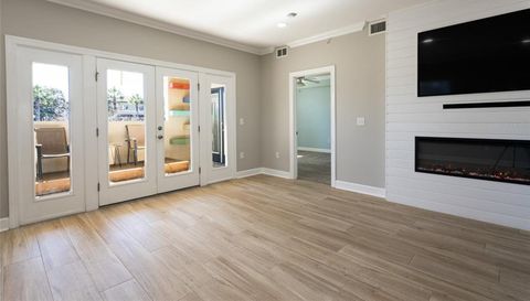 300 BELLA HARBOR COURT