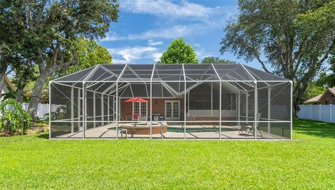 27 WINDING CREEK WAY