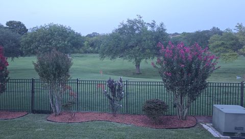 6906 Cedar Breeze