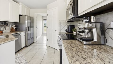 866 Sea Willow Dr