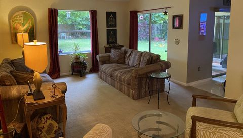 1110 New Parkview Place