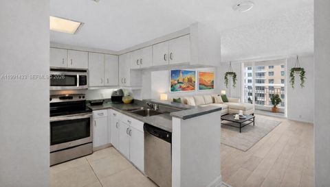 701 Brickell Key Blvd