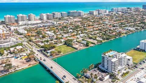 9521 E Bay Harbor Dr