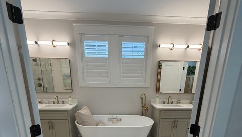 17 Pinehurst Dr