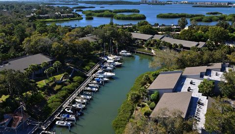 1680 BROOKHOUSE CIRCLE