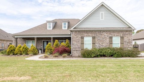 141 Bowdock Dr.