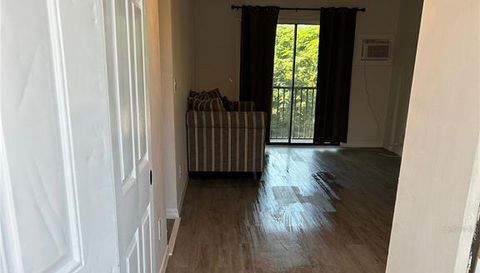 824 Alderman