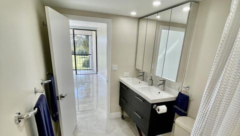 5951 Wellesley Park Dr