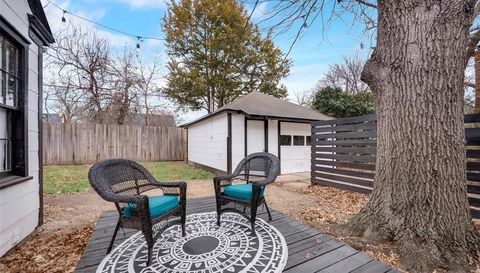 2707 Burlington Blvd