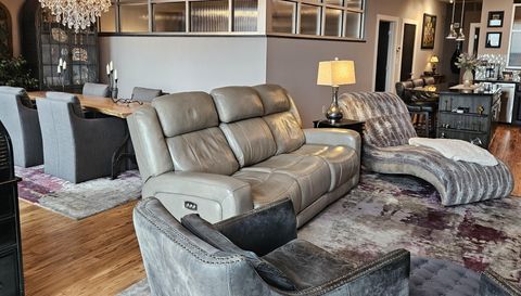 333 W Trade St Unit 1202 Charlotte