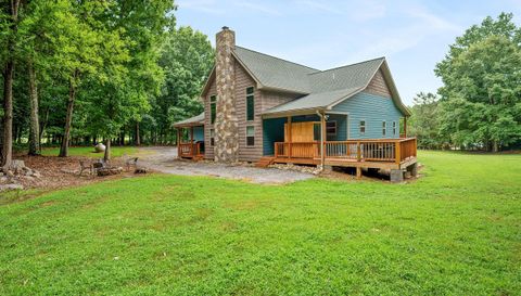 910 English Mountain Rd