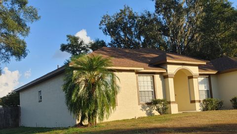 5398 Oxford Manor Cir