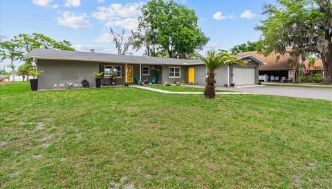 4881 LAKE CECILE DR