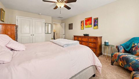 208 Princess Pl
