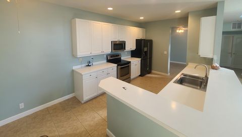 10499 SW West Park Ave