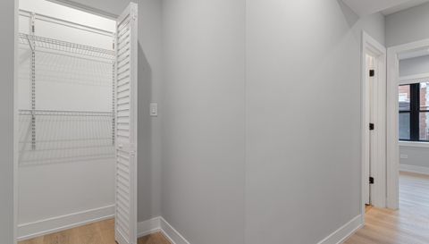 1556 W Juneway Terrace