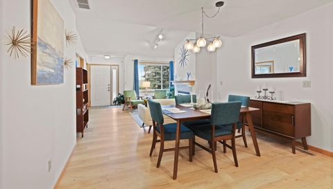 9949 Tamarack Cove