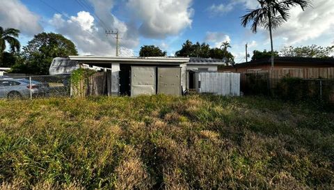 316 NW 47th Ct