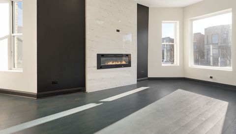 3824 W Arthington Street