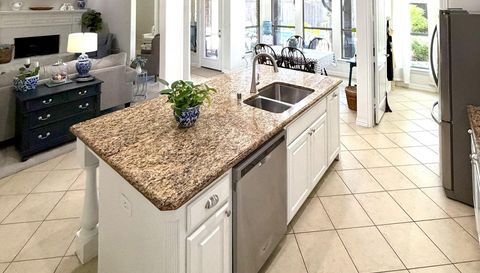 2911 Tracy Lynn Ln