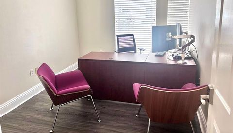 1550 W CLEVELAND STREET