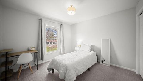 4299 Orchard Creek Dr SE