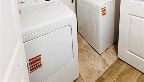 2050 CORNER GLEN DRIVE