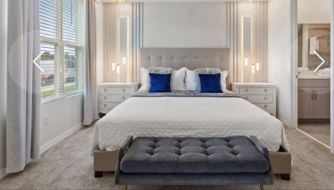 1692 TROPICAL PALMS CIRCLE