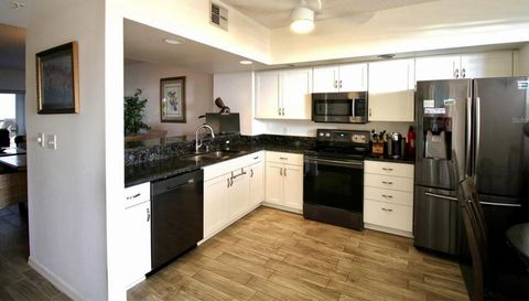 6425 ShoreLine Drive