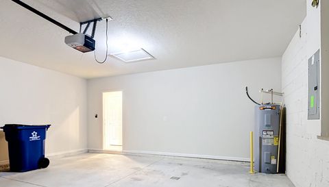 1539 Aspen Ave