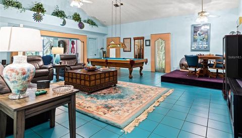 350 Sorrento Ranches Dr