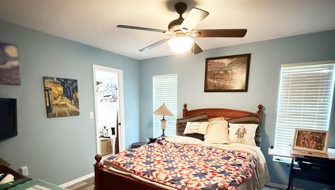 1015 Sorrento Woods Blvd