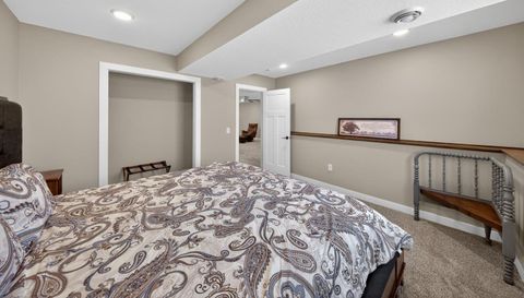 698 Shardlow Place NE