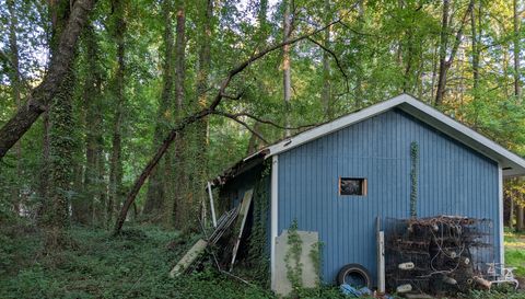 183 Greenway Dr