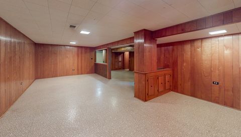 521 Sandy Lane