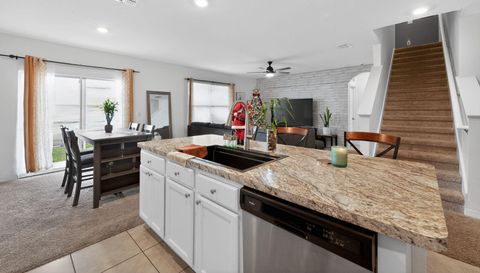 705 Squires Grove Dr