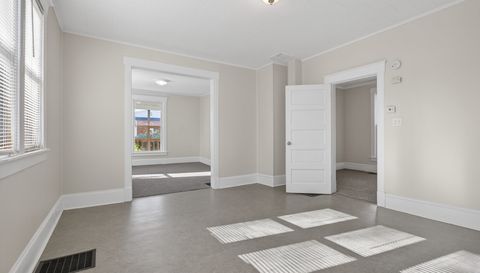 1214 Wall Street