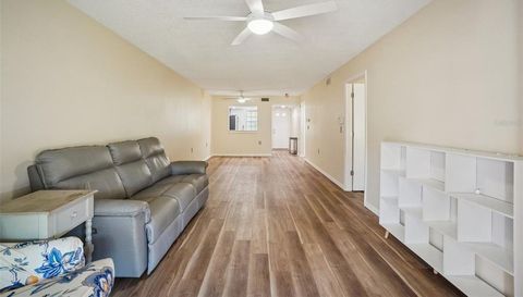 11210 CARRIAGE HILL DRIVE