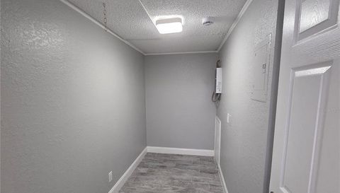 1400 STRAWBERRY PLACE