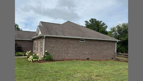 317 Thistle Ln