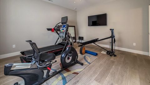 506 Silver Lake Court