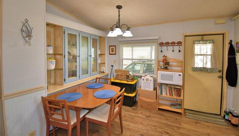 447 VILLAGE CIRCLE SW