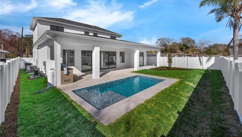 1326 W NEW HAMPSHIRE STREET