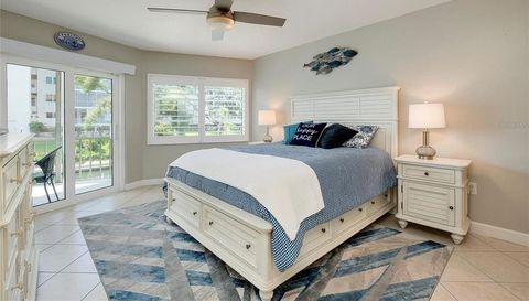 1350 N PORTOFINO DRIVE