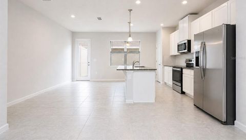 6224 ARALIA IVY LANE