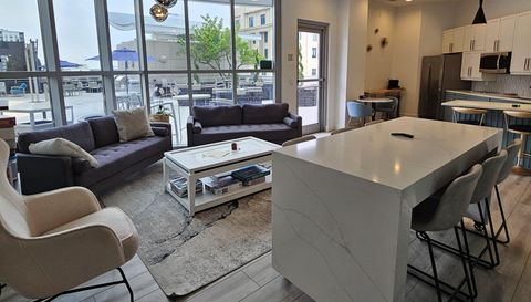 333 W Trade St Unit 1202 Charlotte