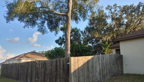 5398 Oxford Manor Cir