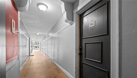 1027 Pennsylvania Ave