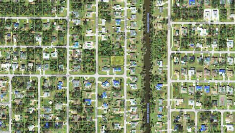 1105 WATERSIDE STREET