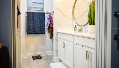 180 LAKE SMART CIRCLE